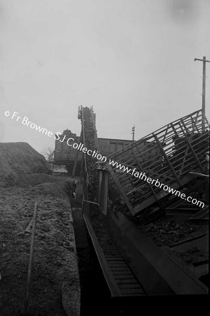 LOADING TURF TRAIN NEAR PORTARLINGTON